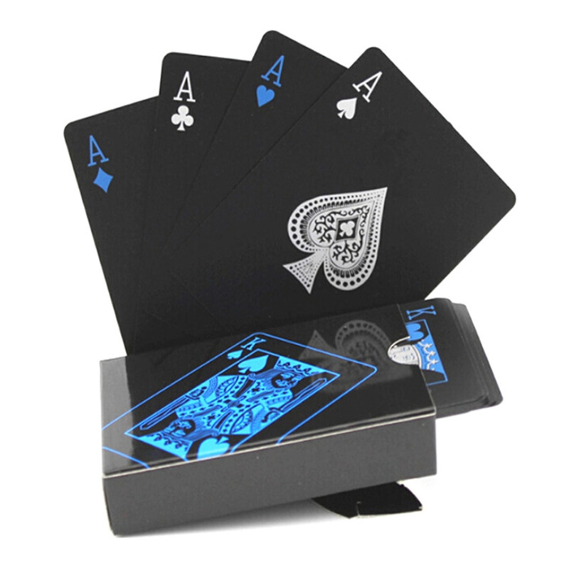 Board Game Illustration - Czarne plastikowe karty do gry Niebieski