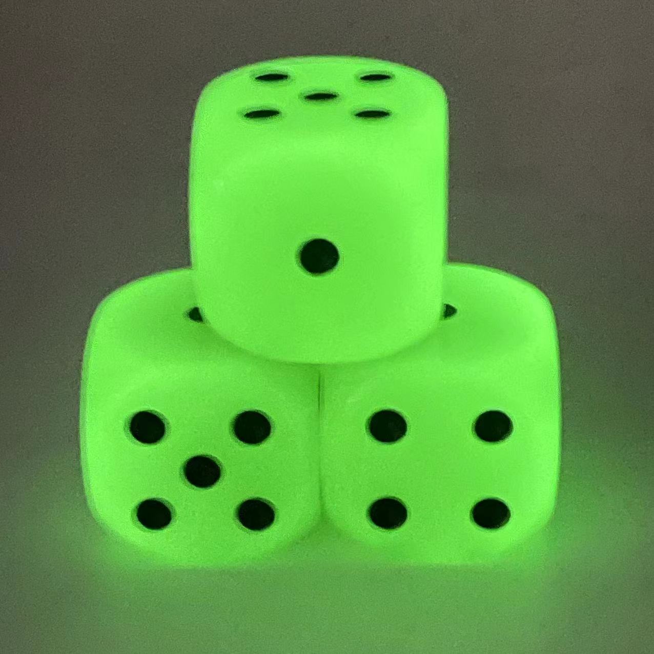 3-pak 30mm D6 Glow in The Dark – Board Game Yahtzee recenzja i cena